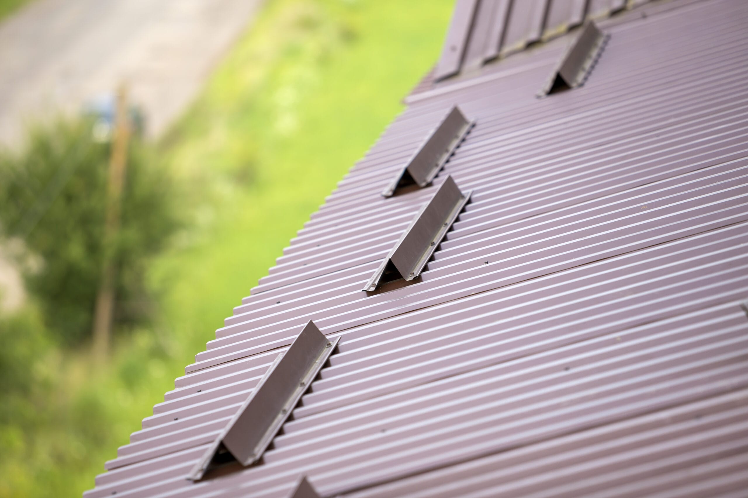 thumbnail image 2 of Washranp 2/4Pcs Gutter Splash Guards, Rain Diverter, Easy Install For 2 of 11