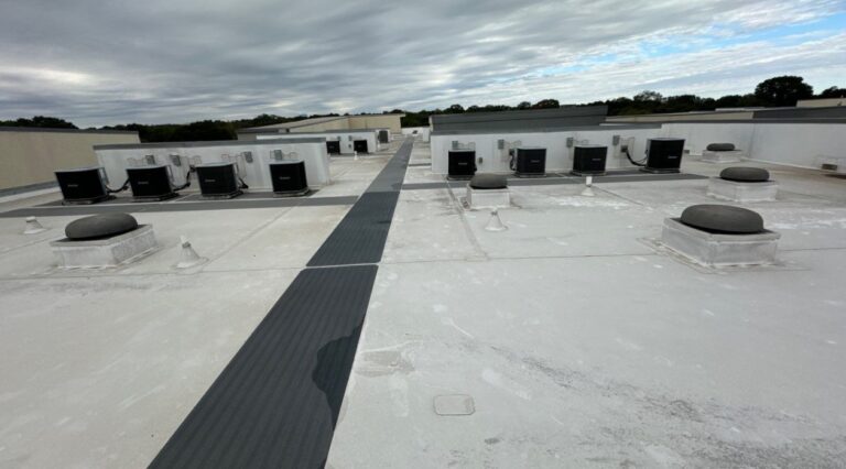 commercial roofing in Balcones Heights, TX